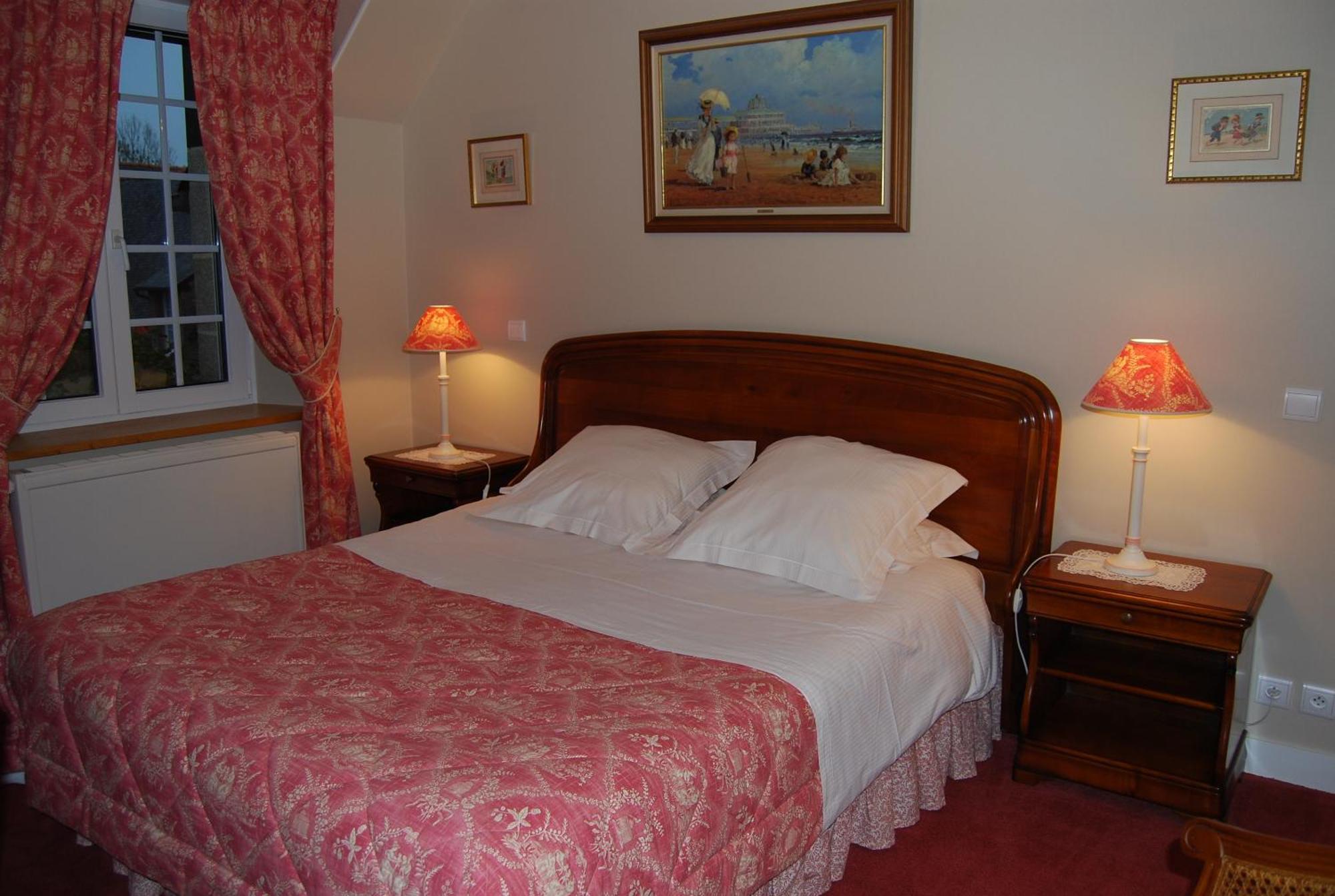 Hostellerie De La Motte Jean Saint-Coulomb Kültér fotó