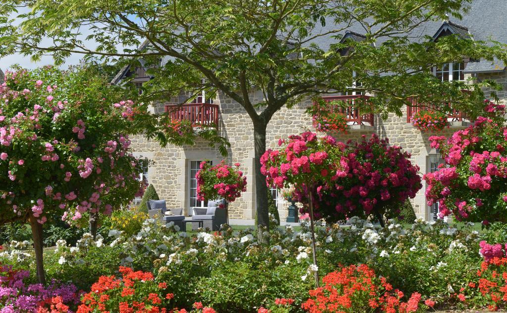 Hostellerie De La Motte Jean Saint-Coulomb Kültér fotó