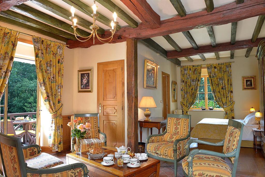 Hostellerie De La Motte Jean Saint-Coulomb Kültér fotó