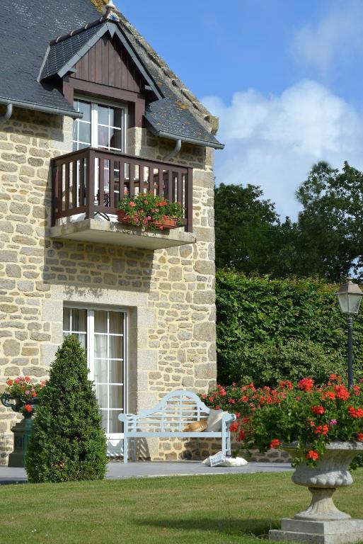 Hostellerie De La Motte Jean Saint-Coulomb Kültér fotó