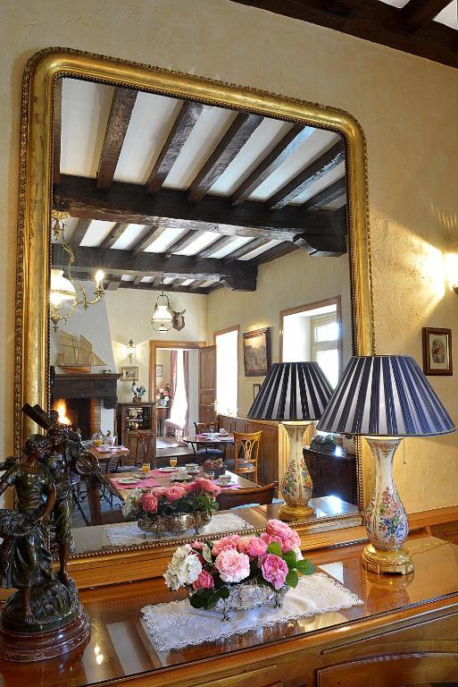 Hostellerie De La Motte Jean Saint-Coulomb Kültér fotó